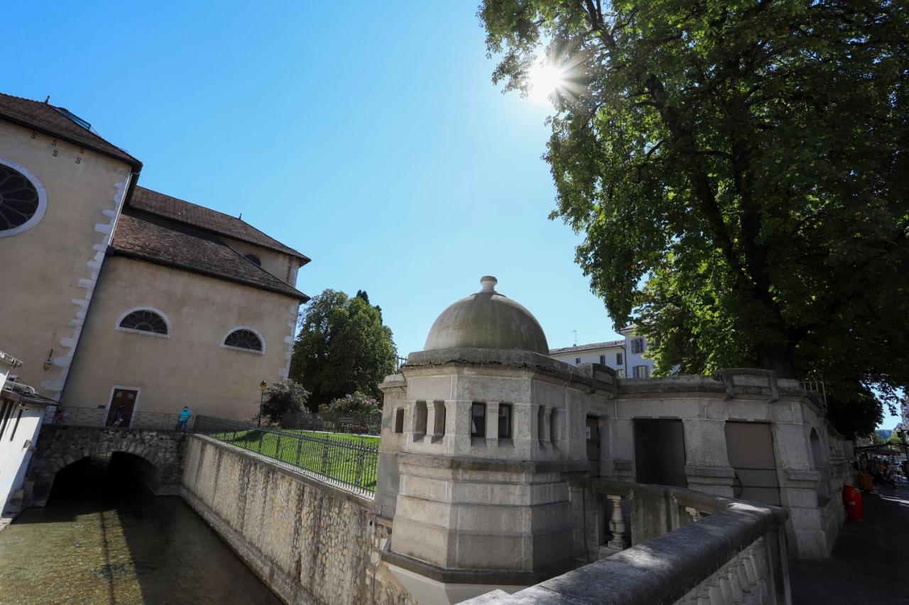Royalement Bien ! Hyper-Centre - Wifi - Netflix - Disney Plus Annecy Exterior foto